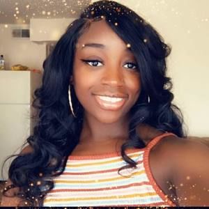 Meet your Posher, Erika